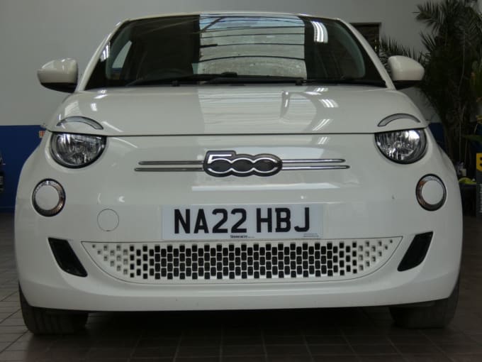 2025 Fiat 500e