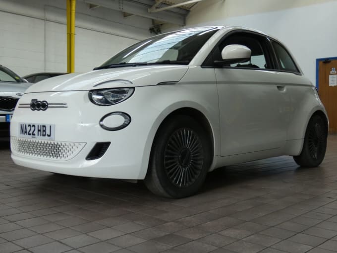 2025 Fiat 500e