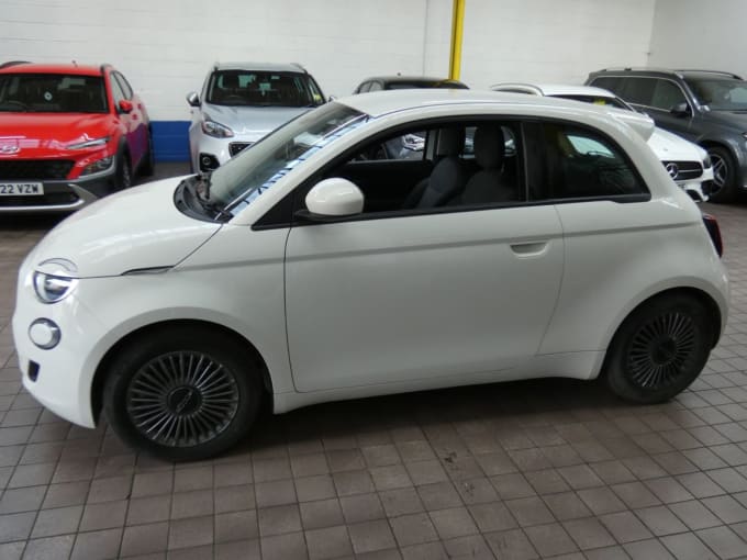 2025 Fiat 500e