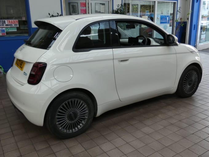2025 Fiat 500e