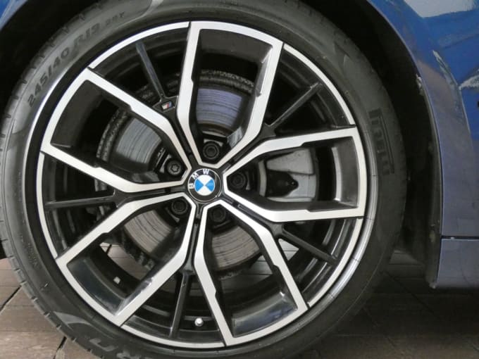 2025 BMW 5 Series