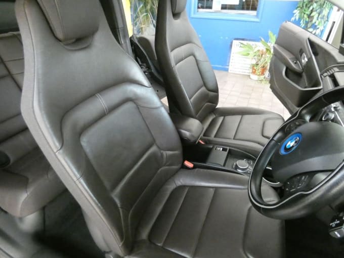 2025 BMW I3