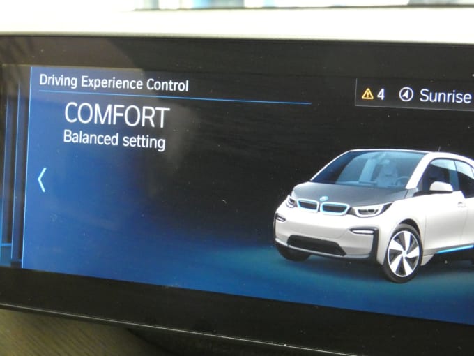 2025 BMW I3