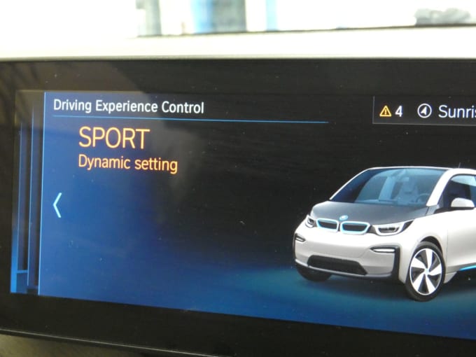 2025 BMW I3
