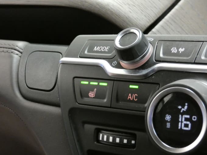 2025 BMW I3