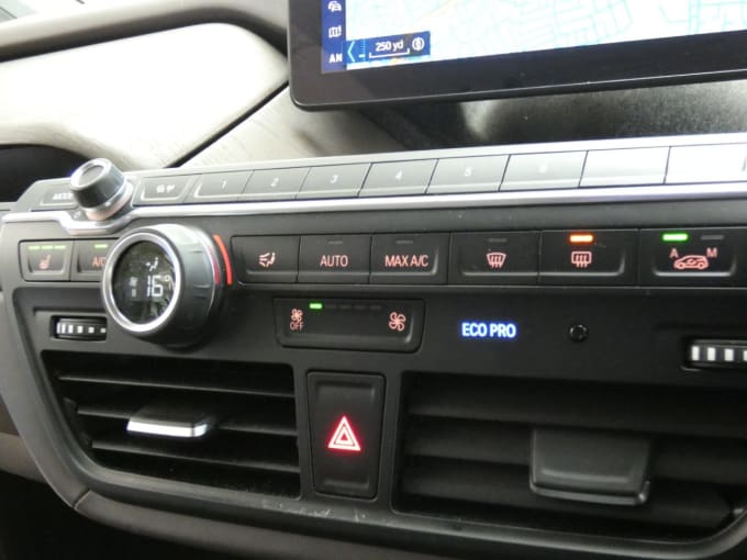 2025 BMW I3