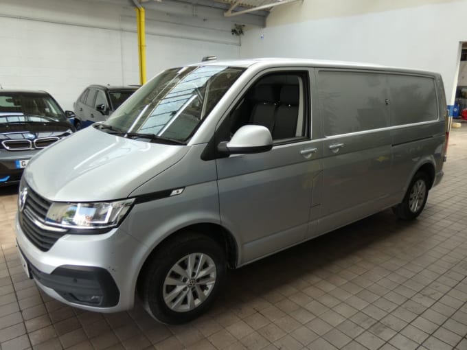 2025 Volkswagen Transporter