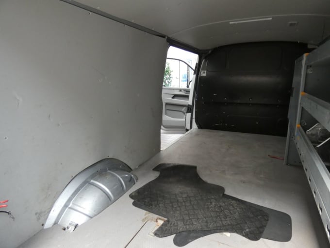 2025 Volkswagen Transporter