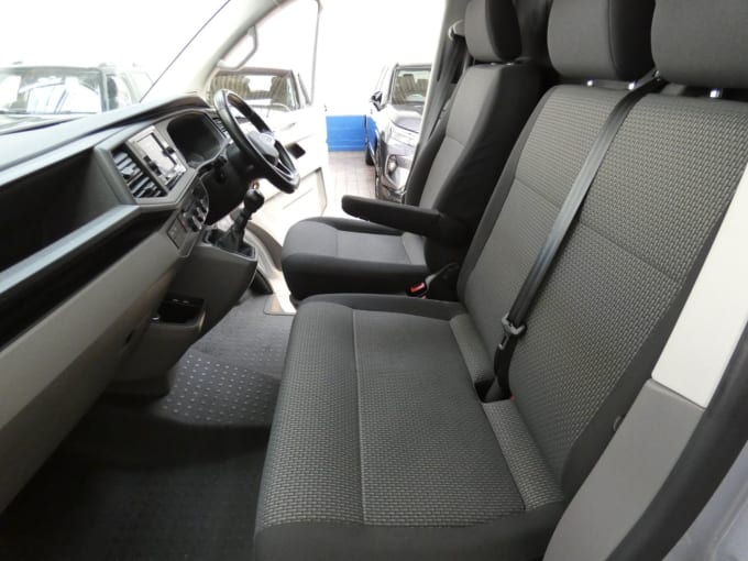 2025 Volkswagen Transporter