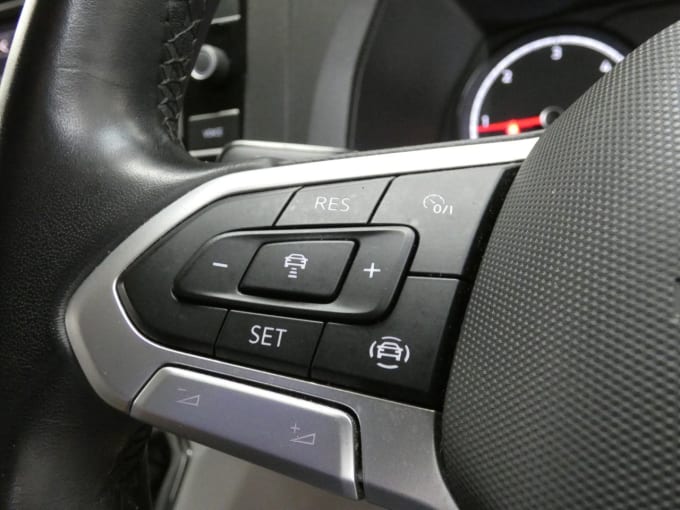2025 Volkswagen Transporter