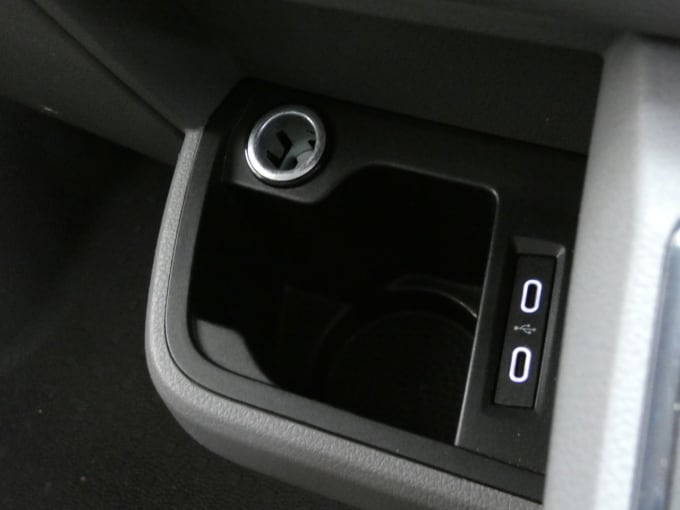 2025 Volkswagen Transporter