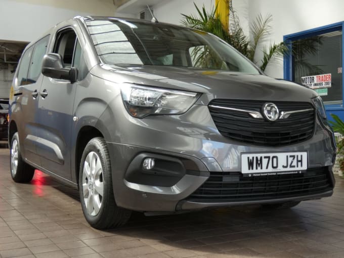 2025 Vauxhall Combo Life