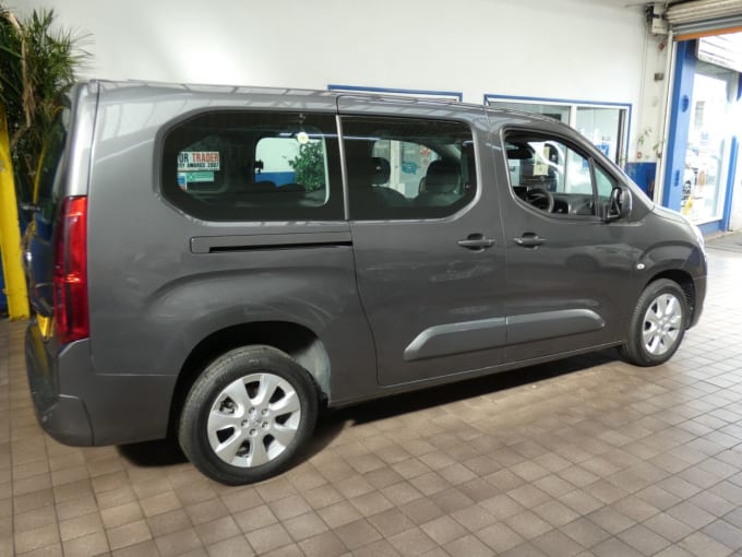 2025 Vauxhall Combo Life