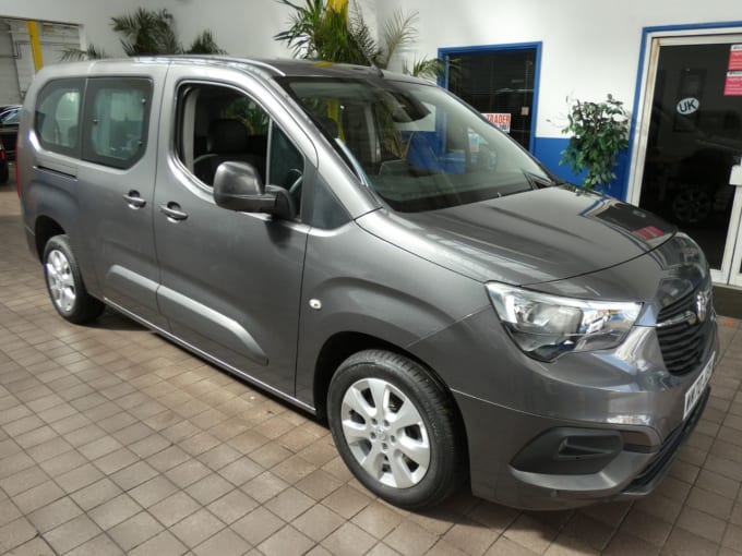 2025 Vauxhall Combo Life