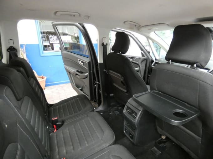 2025 Ford Galaxy