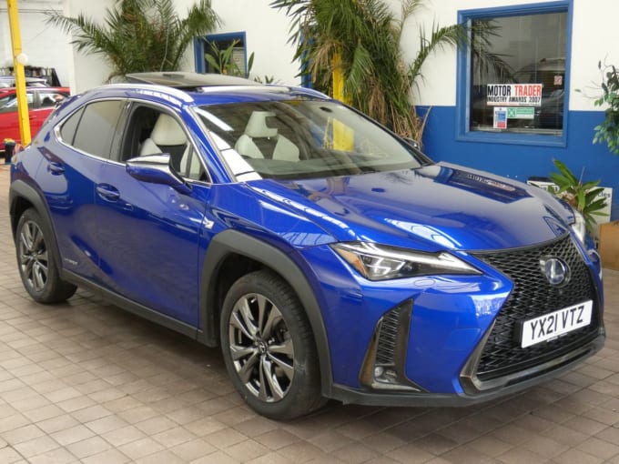 2025 Lexus Ux