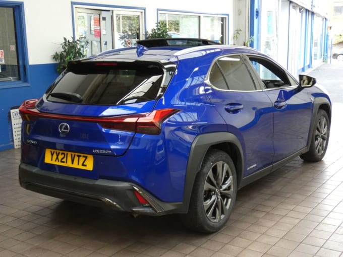 2025 Lexus Ux