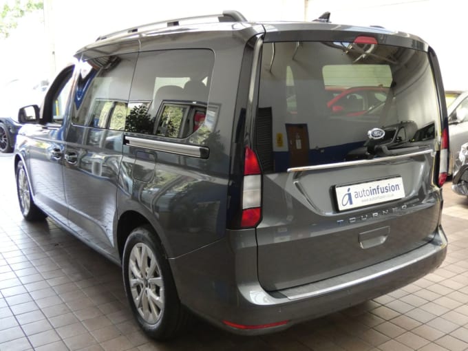 2025 Ford Grand Tourneo Connect