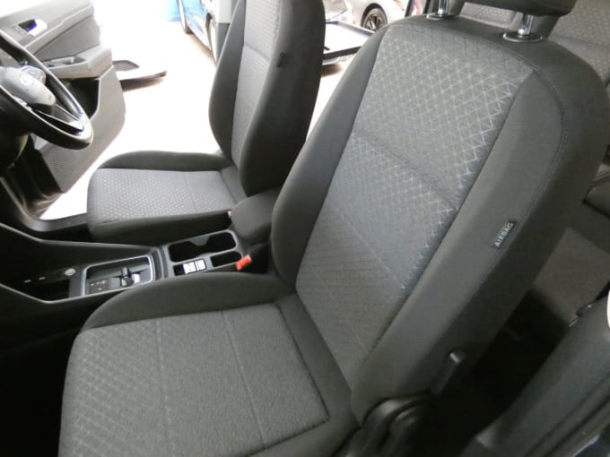 2025 Ford Grand Tourneo Connect