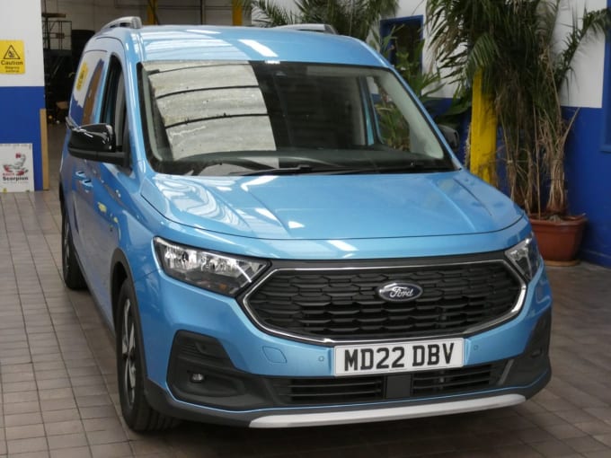 2025 Ford Grand Tourneo Connect