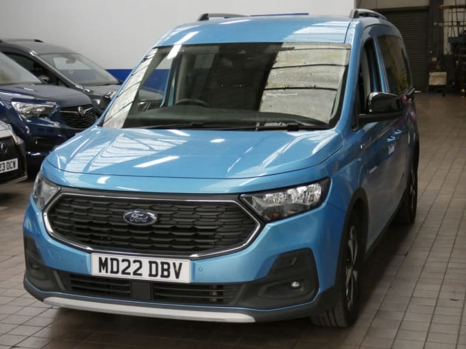 2025 Ford Grand Tourneo Connect
