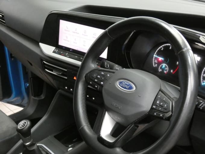 2025 Ford Grand Tourneo Connect