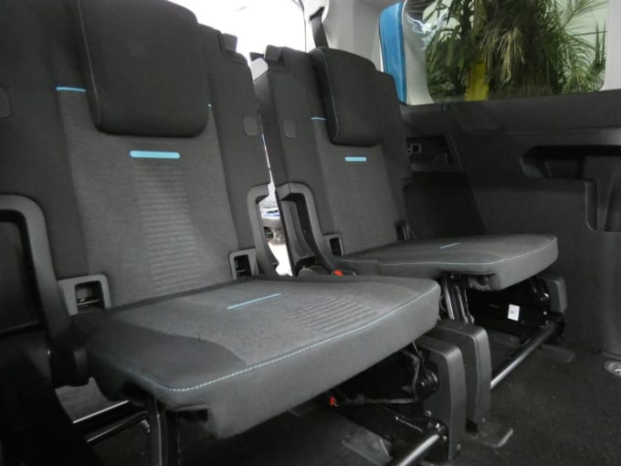 2025 Ford Grand Tourneo Connect