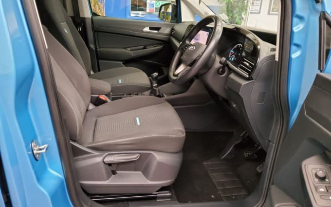 2025 Ford Grand Tourneo Connect