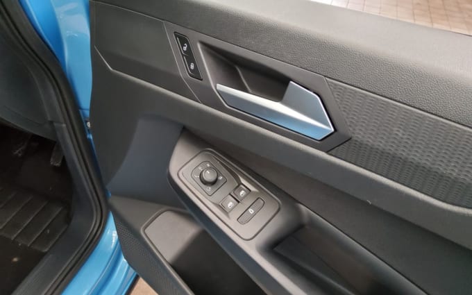 2025 Ford Grand Tourneo Connect