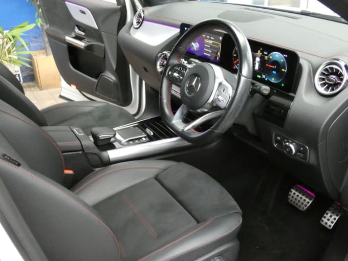 2025 Mercedes-benz Eqa