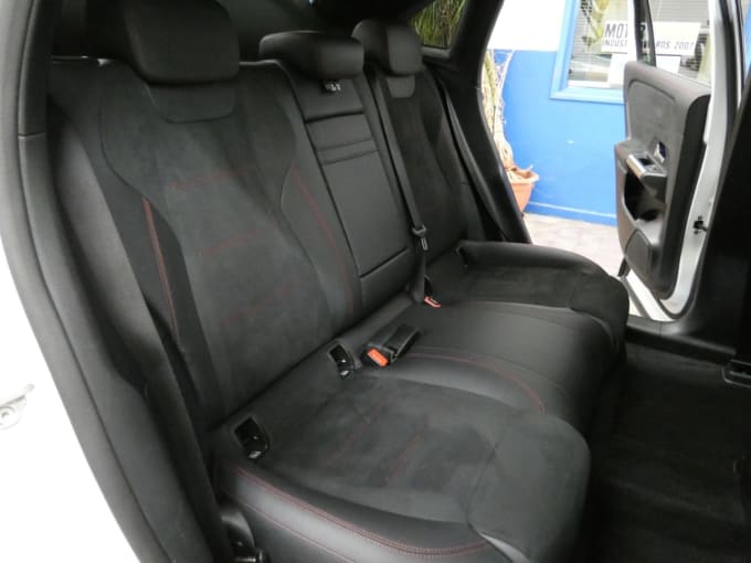 2025 Mercedes-benz Eqa