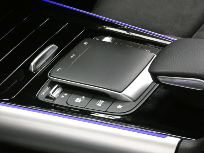 2025 Mercedes-benz Eqa