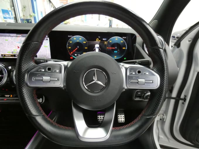 2025 Mercedes-benz Eqa