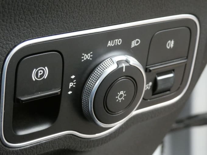 2025 Mercedes-benz Eqa
