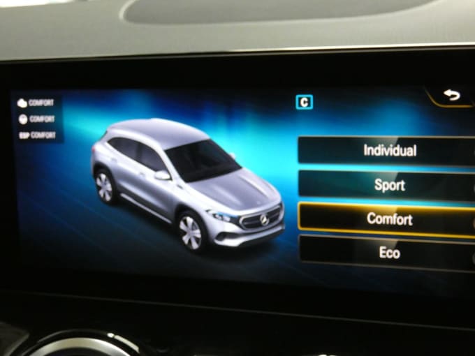 2025 Mercedes-benz Eqa