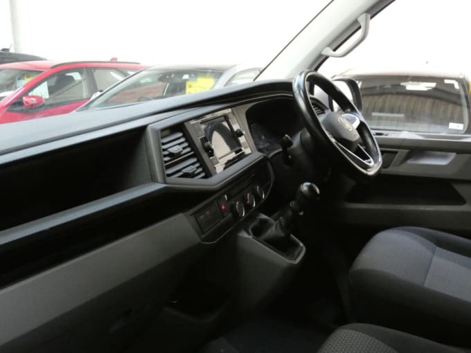 2025 Volkswagen Transporter