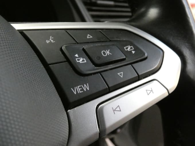 2025 Volkswagen Transporter
