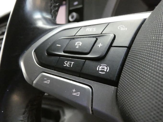 2025 Volkswagen Transporter