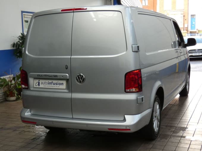 2021 Volkswagen Transporter