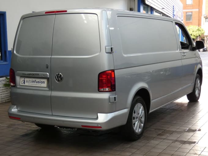 2021 Volkswagen Transporter