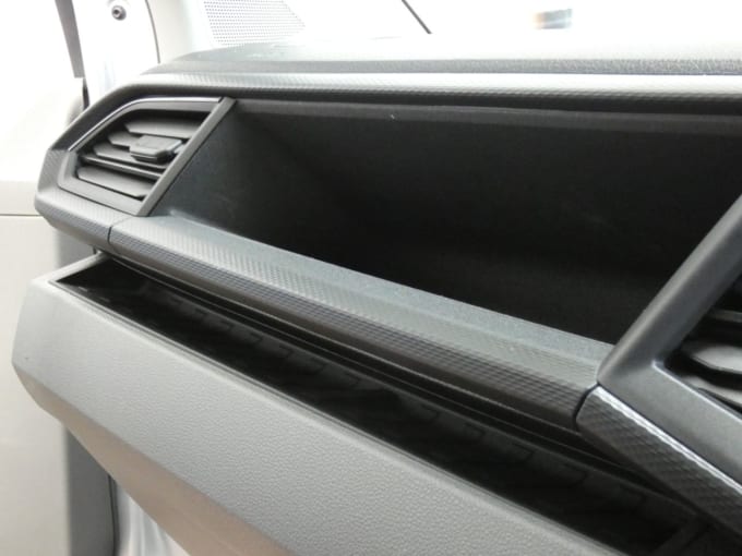 2021 Volkswagen Transporter