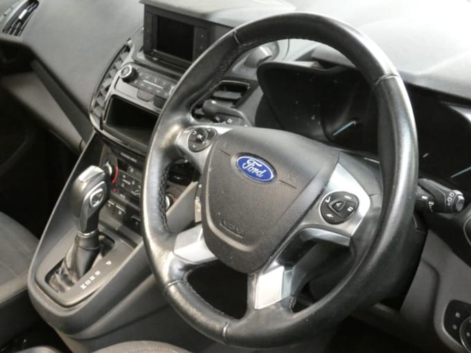 2025 Ford Grand Tourneo Connect