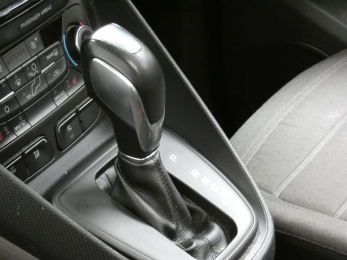 2025 Ford Grand Tourneo Connect