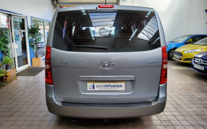 2019 Hyundai I800