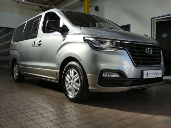 2019 Hyundai I800