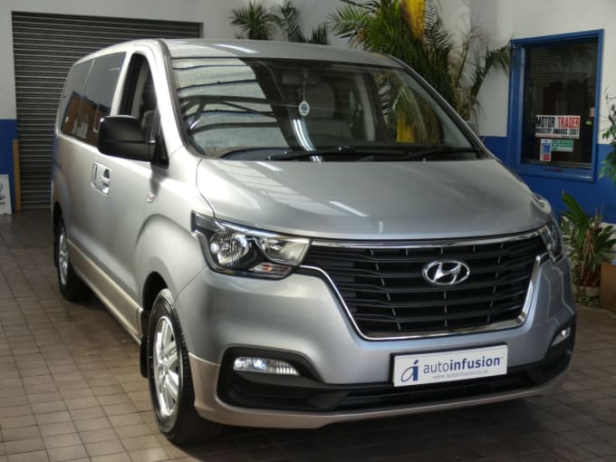 2019 Hyundai I800