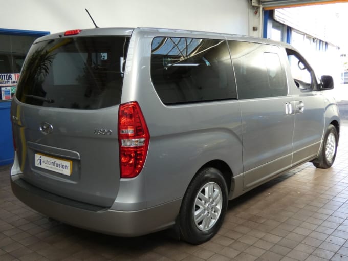 2019 Hyundai I800
