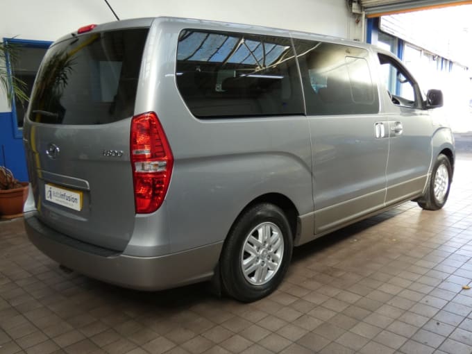 2019 Hyundai I800