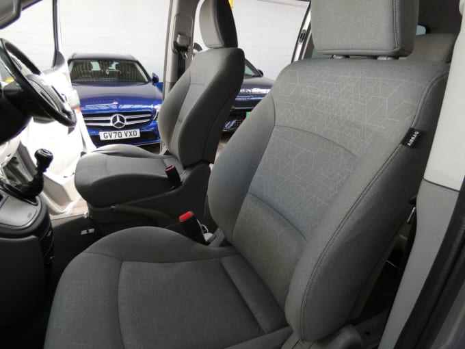 2019 Hyundai I800