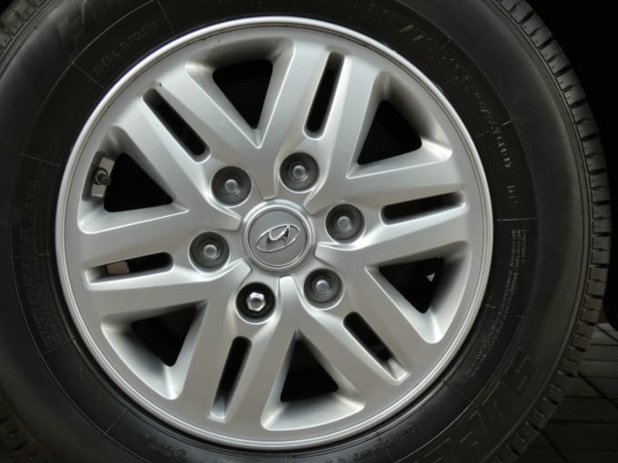2019 Hyundai I800